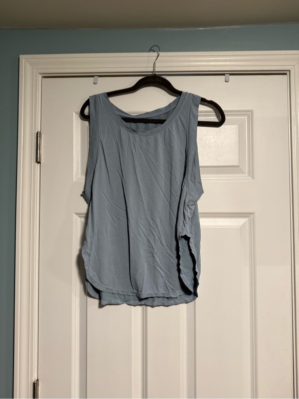 10 Items for $20: HALARA Light Blue Scoop Neck Tank Top